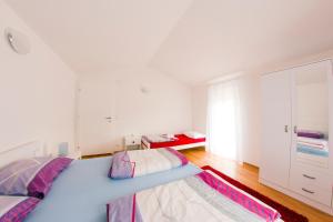 Gallery image of Apartment Kravica in Ljubu&scaron;ki