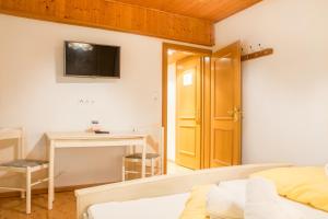 TV/trung tâm giải trí tại Hotel Gell