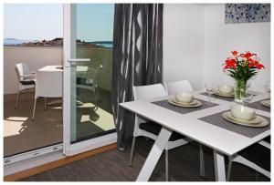 Balkón nebo terasa v ubytování Royal Apartments