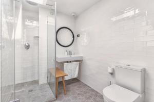Łazienka w obiekcie Livemalaga Centro Suites