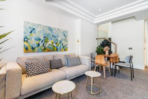 Część wypoczynkowa w obiekcie Livemalaga Centro Suites
