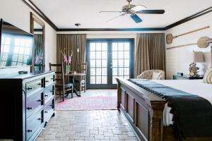 Gallery image of Hillside Boutique Hotel in Castroville