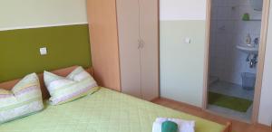 Postel nebo postele na pokoji v ubytování Apartments Lans
