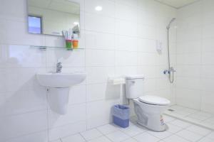 A bathroom at Good Fit Homestay