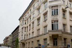 Budova, v ktorej sa apartmán nachádza