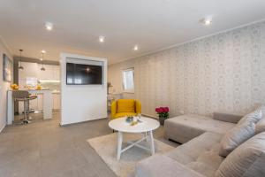 Posezení v ubytování Luxury Apartment Beyond