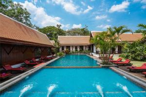 Bazén v ubytování Legendha Sukhothai Hotel nebo v jeho okolí