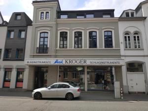 Το κτήριο όπου στεγάζεται  το διαμέρισμα