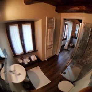 Gallery image of Delzanno in Varallo