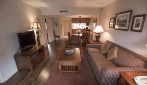 Φωτογραφία από το άλμπουμ του Heart of Gatlinburg, sleep 6 σε Gatlinburg