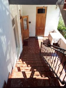 Balkón nebo terasa v ubytování Guest House in Sarpi