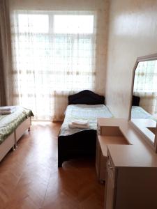 Postel nebo postele na pokoji v ubytování Guest House in Sarpi