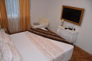 Posteľ alebo postele v izbe v ubytovaní Đeni luxury apartment