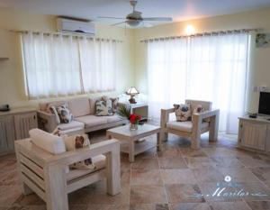 Istumisnurk majutusasutuses Hotel Residence Marilar