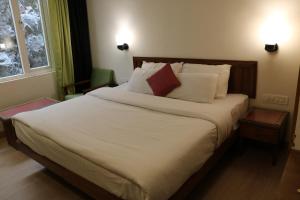 Gallery image of The Three Oaks Boutique Hotel in Mussoorie