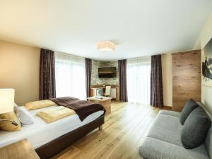 TV a/nebo společenská místnost v ubytování Hotel Victoria