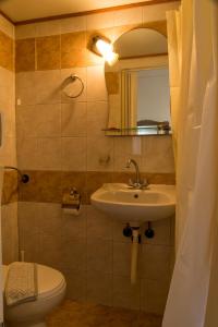 Afbeelding uit fotogalerij van Katerina Rooms & Studios in Palekastron