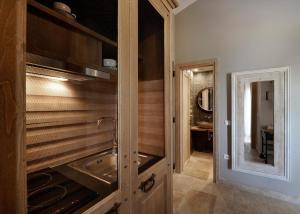 Gallery image of By the sea luxury suites in Limenas