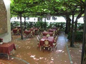 帕帕餐厅酒店餐厅或其他用餐的地方