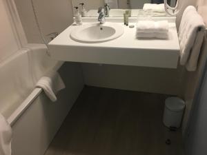 Hotel & Appartements Gochoki的一间浴室