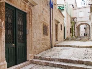 Φωτογραφία από το άλμπουμ του Luna στο Ντουμπρόβνικ