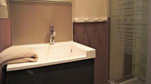 Phòng tắm tại Little Suite - Antonin +29 ảnh