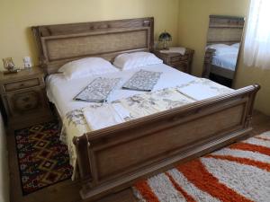 Posteľ alebo postele v izbe v ubytovaní Kuca Tonci & Semsa