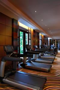 Fitness center at/o fitness facilities sa Chateau Star River Pudong Shanghai