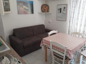 Gallery image of Residence Le Onde 2 in Badesi +22 photos