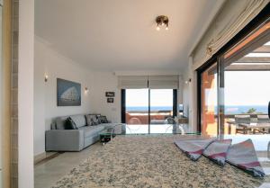 Gallery image of Jardines De Nueva Galera Cozy Penthouse in Estepona