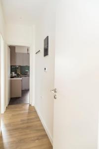 A kitchen or kitchenette at Gazi Area close to Metro