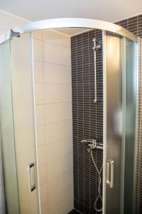 A bathroom at Gazi Area close to Metro