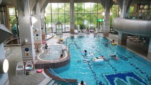 O vedere a piscinei de la sau din apropiere de Blancvert Nasu Onsen Hotel