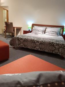 Postel nebo postele na pokoji v ubytování ELG Rooms