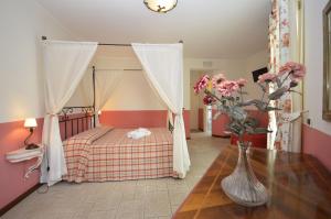 Posteľ alebo postele v izbe v ubytovaní Catarin Comfort Rooms