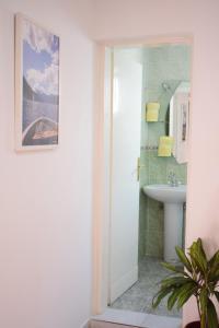 A bathroom at Villa Guci