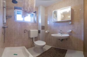 Phòng tắm tại Apartments Ivana