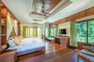 TV a/nebo společenská místnost v ubytování Vana Varin Resort