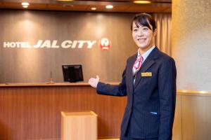 Členové personálu v ubytování Hotel JAL City Nagano