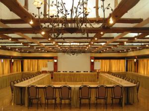Konferenční prostory v ubytování Treasure Island Resorts Lonavala + 37 fotografií