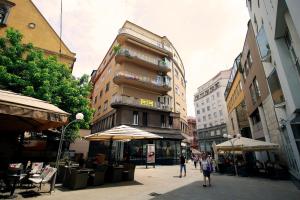 Budova, v ktorej sa apartmán nachádza