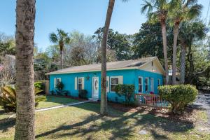 Budova, kde se prázdninový dům nachází