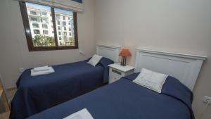 Posteľ alebo postele v izbe v ubytovaní Marina de la Duquesa 213 + 16 fotografií