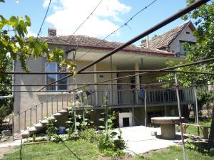 Zahrada ubytování Guest house Ebralidze