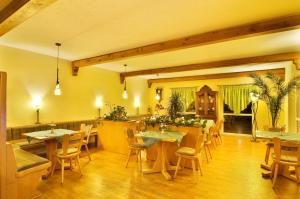 Istumisnurk majutusasutuses Hotel Heidler