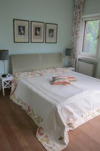 Ένα ή περισσότερα κρεβάτια σε δωμάτιο στο Villa Sommer