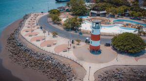 Blick auf Hotel Sol Puntarenas aus der Vogelperspektive