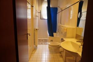 Koupelna v ubytování sweet dream hostel & pension - Self Check-In
