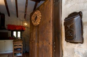 Kuchyň nebo kuchyňský kout v ubytování Casa Concejos + 28 fotografií
