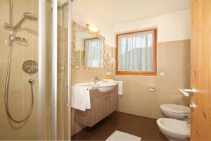 A bathroom at Ferienwohnung Mair am Bach